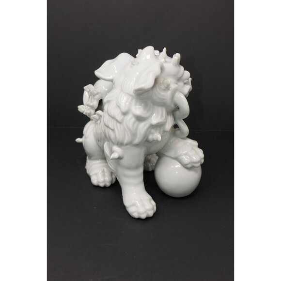 Japanese Ceramic Porcelain Guardian Foo Dogs Figurine Statues Made in Japan - Picture 15 of 16
